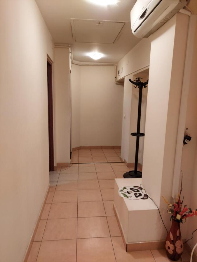 Bya Apartment Яш Екстериор снимка